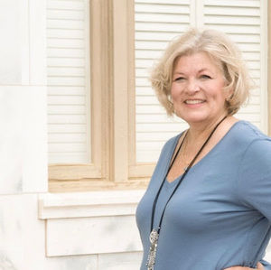 Meet your Posher, Marla